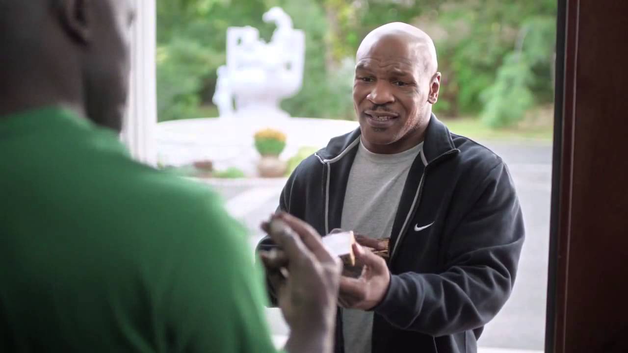 VIDEO: Mike Tyson vrátil Holyfieldovi ucho